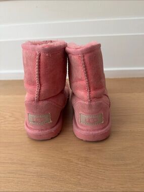 UGG Short Pink Suede Shearling Boots